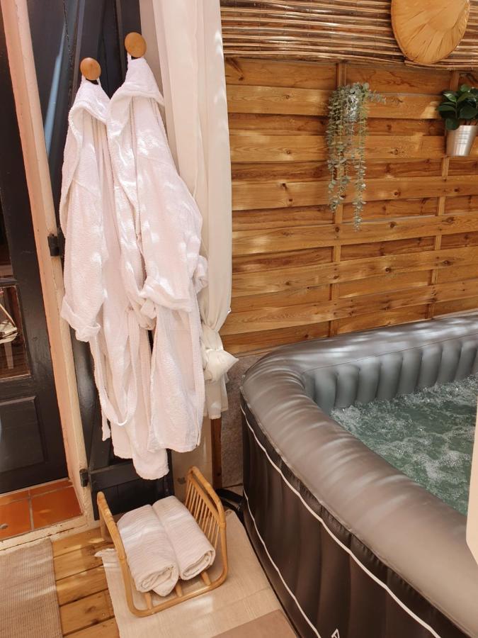 Une Nuit A Bali - Appartement Cocooning Sollies-Toucas Ngoại thất bức ảnh