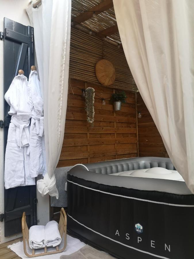 Une Nuit A Bali - Appartement Cocooning Sollies-Toucas Ngoại thất bức ảnh